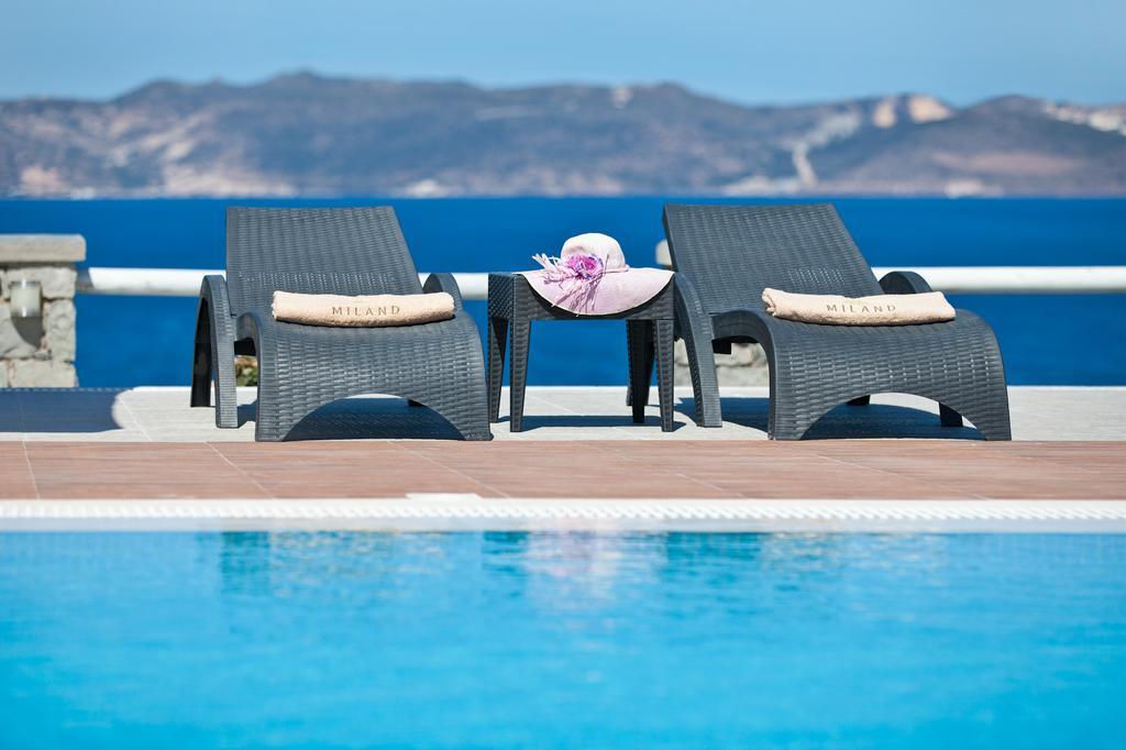 Miland Suites Adamantas  Exteriér fotografie