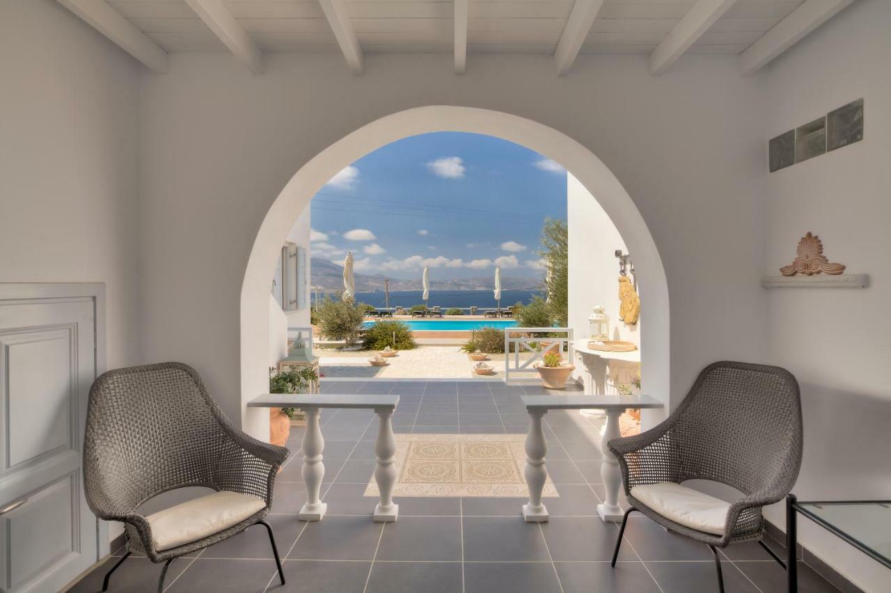Miland Suites Adamantas  Exteriér fotografie